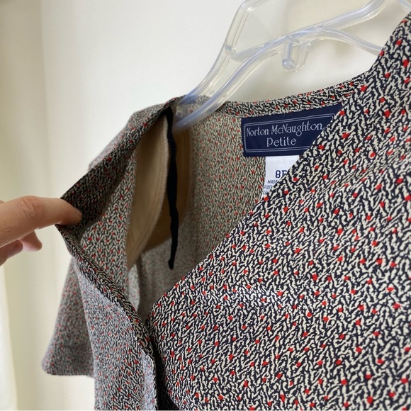 SALE. 100% Silk Norton McNaughton 80's Inspired Peplum Blouse, Size 8P - Picture 9 of 11